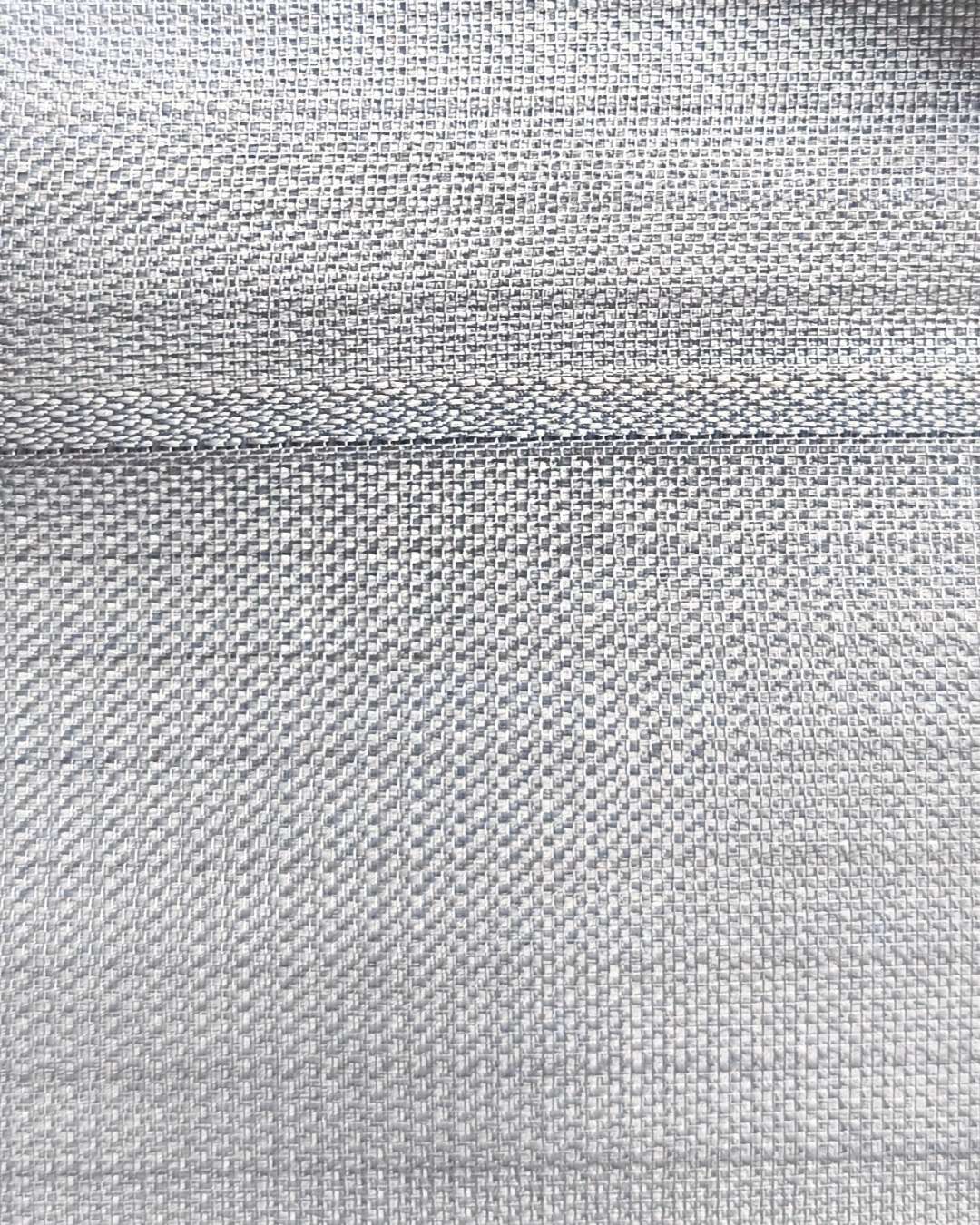 trilay roll blind 80