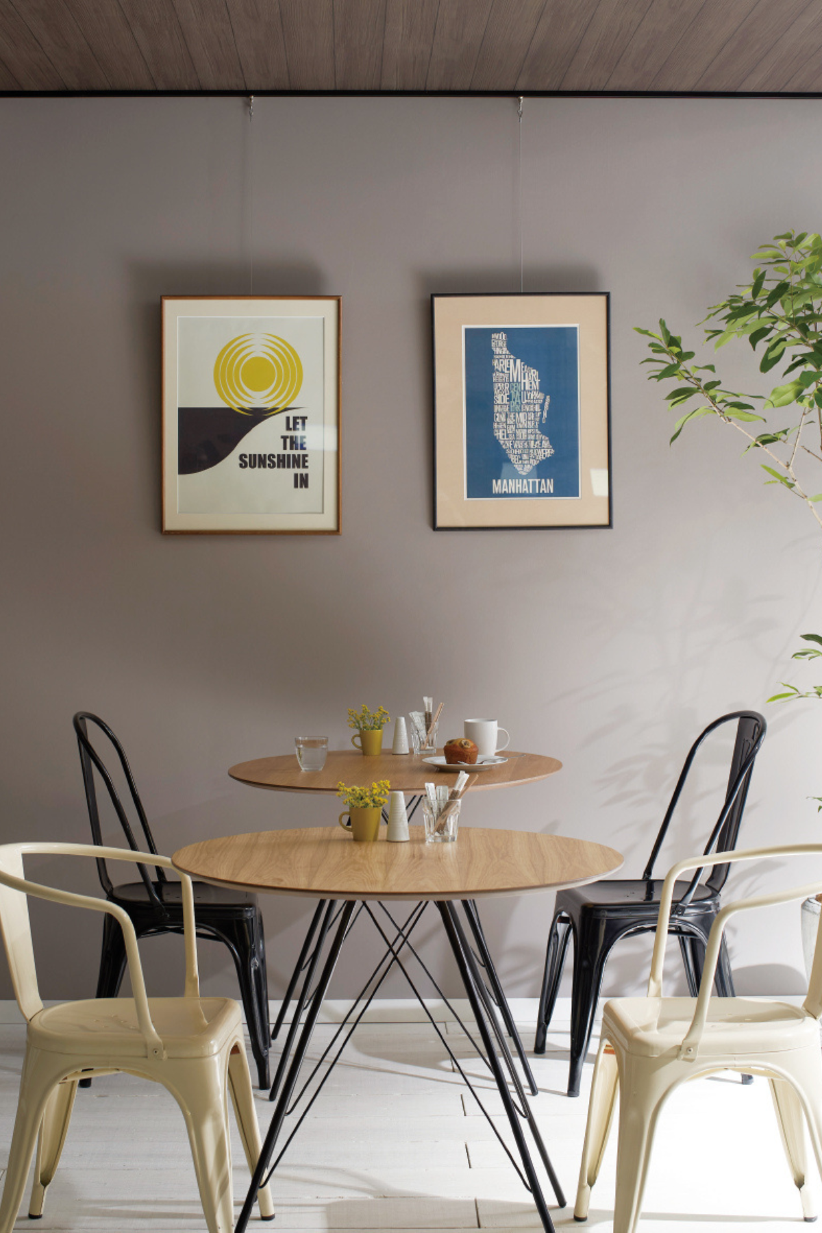 Picture Rail - bingkai cafe